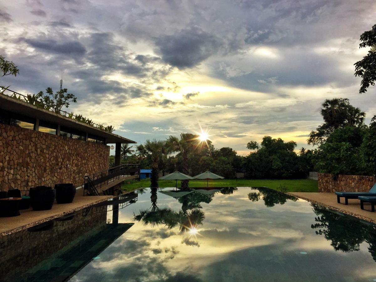 Hillocks Hotel & Spa Siem Reap Esterno foto
